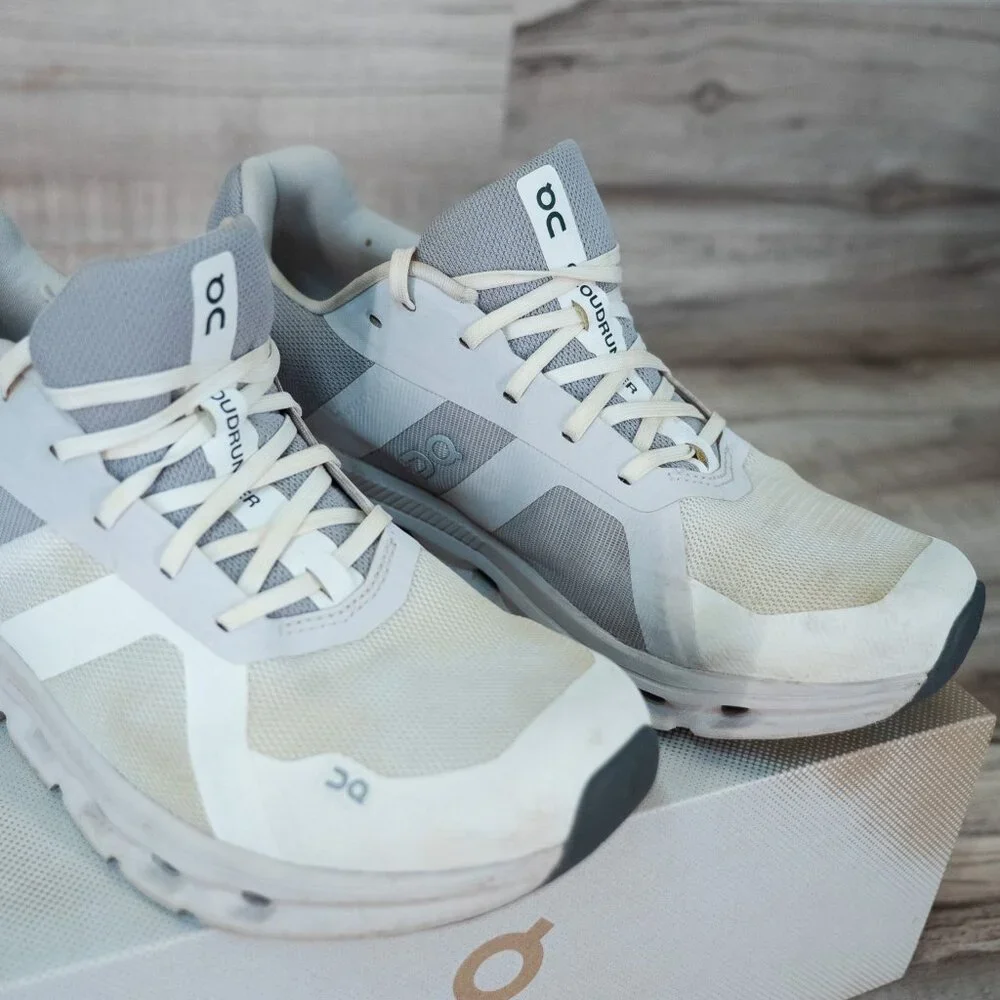 On Cloud Runner Womens running shoe - Picture 3 of 11